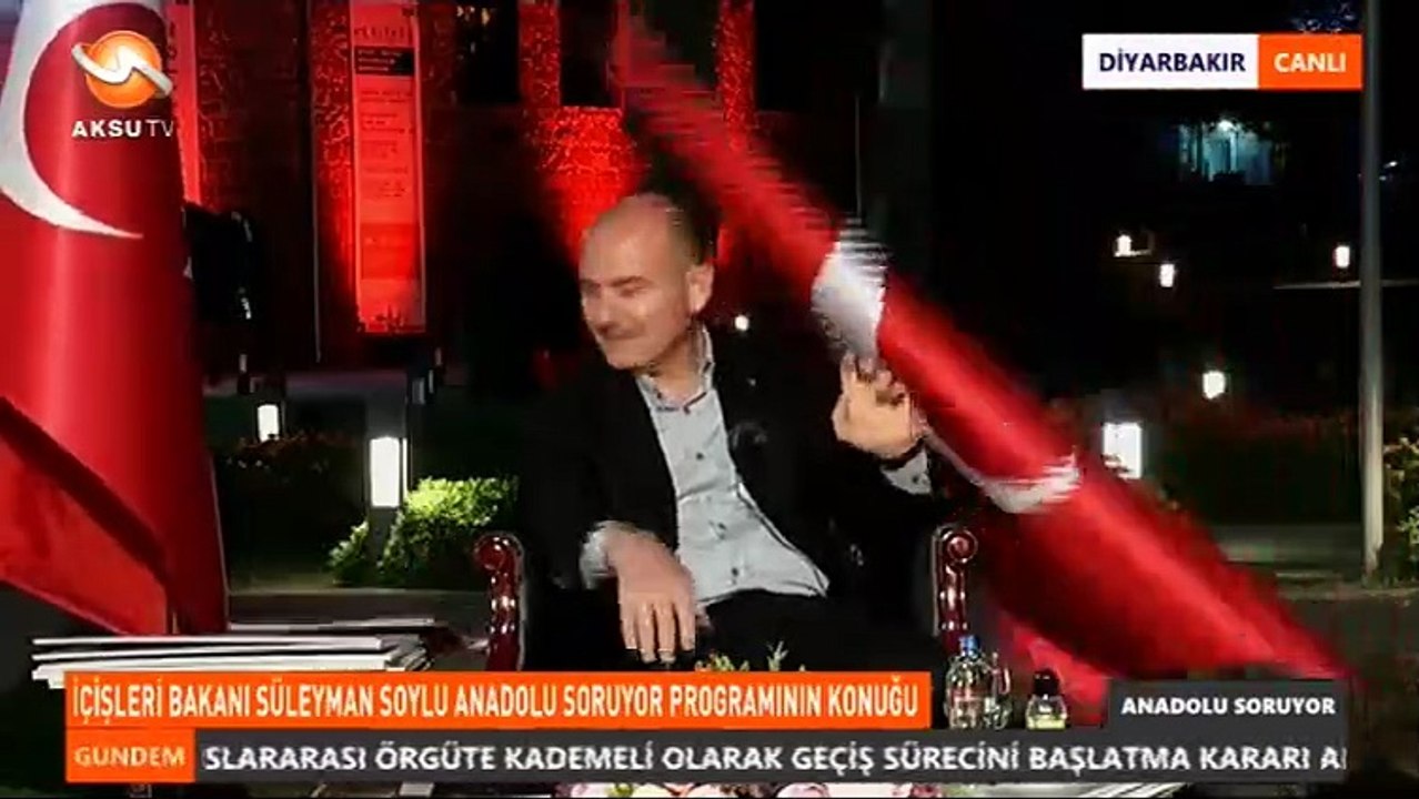 Soylu'nun başına bayrak düştü