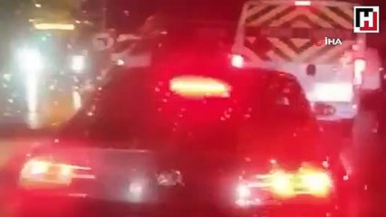 Ters yönden gelerek bir araca çarpan sürücüye dayak