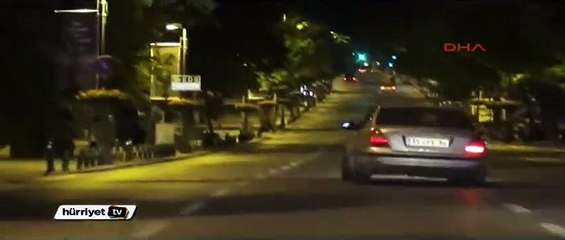 Bağdat Caddesi'nde yürekleri ağza getiren otomobil