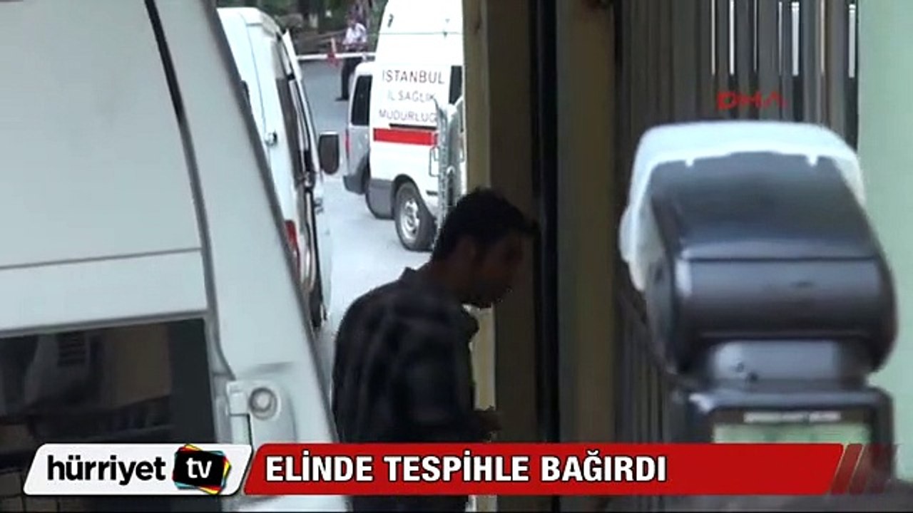 Elinde tespihle bağırdı