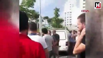 Pazar yerinde yangın paniği kamerada