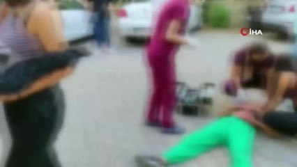 Ortalık savaş alanına döndü: Kız öğrencilerin kavgasına baba da dahil oldu