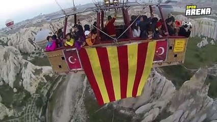 Galatasaray’ın şampiyonluğunu gökyüzünde kutladılar