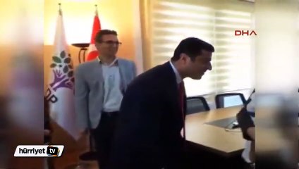 Demirtaş'ın "barajı aşacağız" sözüne minik Berkin'in gülümseten tepkisi