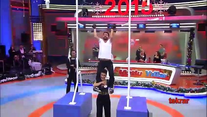 Ünlü isimler barfiks yarışına girerse!