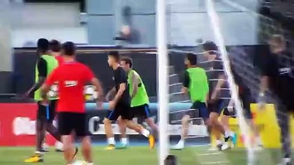 Neymar takım arkadaşına saldırdı!