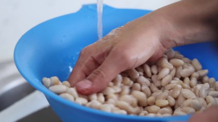 This is why beans make you fart and what to do to prevent it