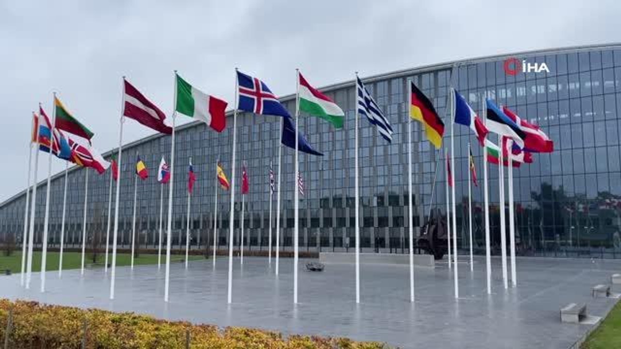 Milli Savunma Bakanı Hulusi Akar, Brüksel'de gazetecilere yaptığı açıklamada, "(Türkiye ve Yunanistan arasındaki görüşmeler) Önümüzdeki dönemde bu...