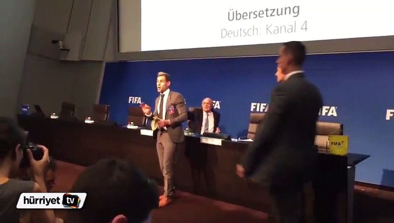 Sepp Blatter'e acı şaka