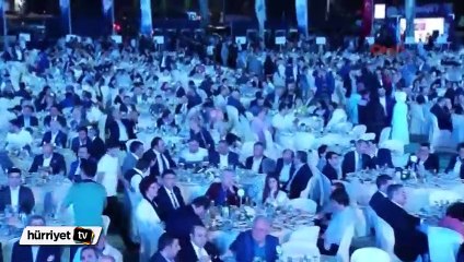 Başbakan Davutoğlu partisinin iftar yemeğinde konuştu
