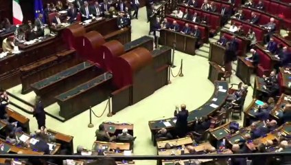 Camera, Lorenzo Fontana eletto presidente: l'applauso del centrodestra al raggiungimento del quorum