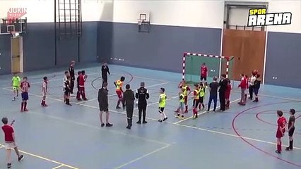 Sosyal medya bu vuruşu konuşuyor: Tek penaltı: 1 gol, 1 basket!