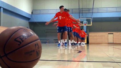 Lewandowski basketbolda da affetmiyor