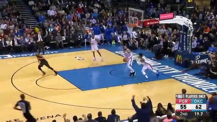 NBA'de gecenin hareketi Russell Westbrook'tan!