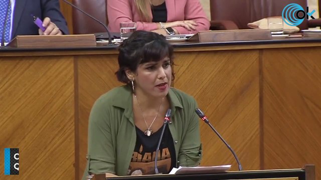 Ovación a Aguirre por parar a Teresa Rodríguez al decir que la Iglesia inventó la ideología de género