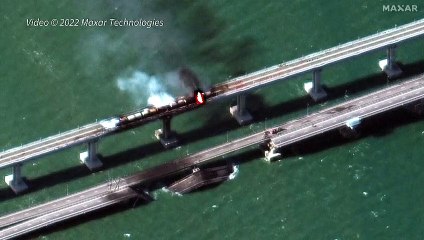 Rusia ordena restaurar el puente de Crimea antes de julio de 2023