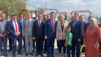 SARIGÜL'DEN CEZAEVİ ÖNÜNDE 68'İNCİ 'GENEL AF' ÇAĞRISI