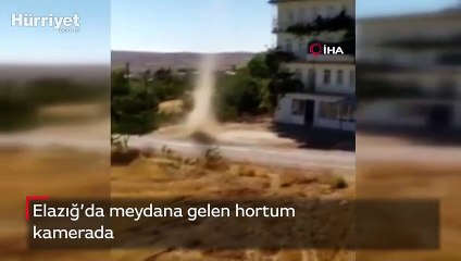 Elazığ’da meydana gelen hortum kamerada