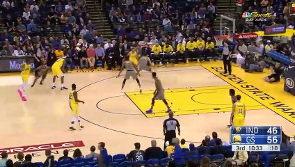 NBA'de gecenin hareketi Derrick Favors'tan!