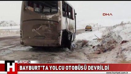 BAYBURT'TA DA YOLCU OTOBÜSÜ DEVRİLDİ