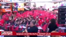 Başkan bateri çaldı Karşıyakalılar İzmir Marşı söyledi