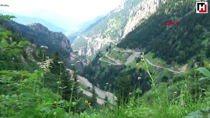 Bayburt-Trabzon sınırında 'dünyanın en tehlikeli yolu'