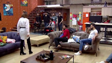 Melis damatlar evini bastı