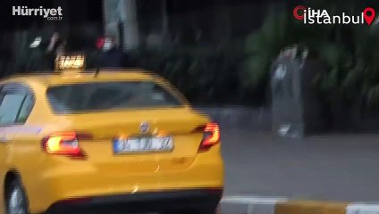 Taksim'de yine aynı vicdansızlık! Simitçi gibi gezip bayılma numarası yaptı