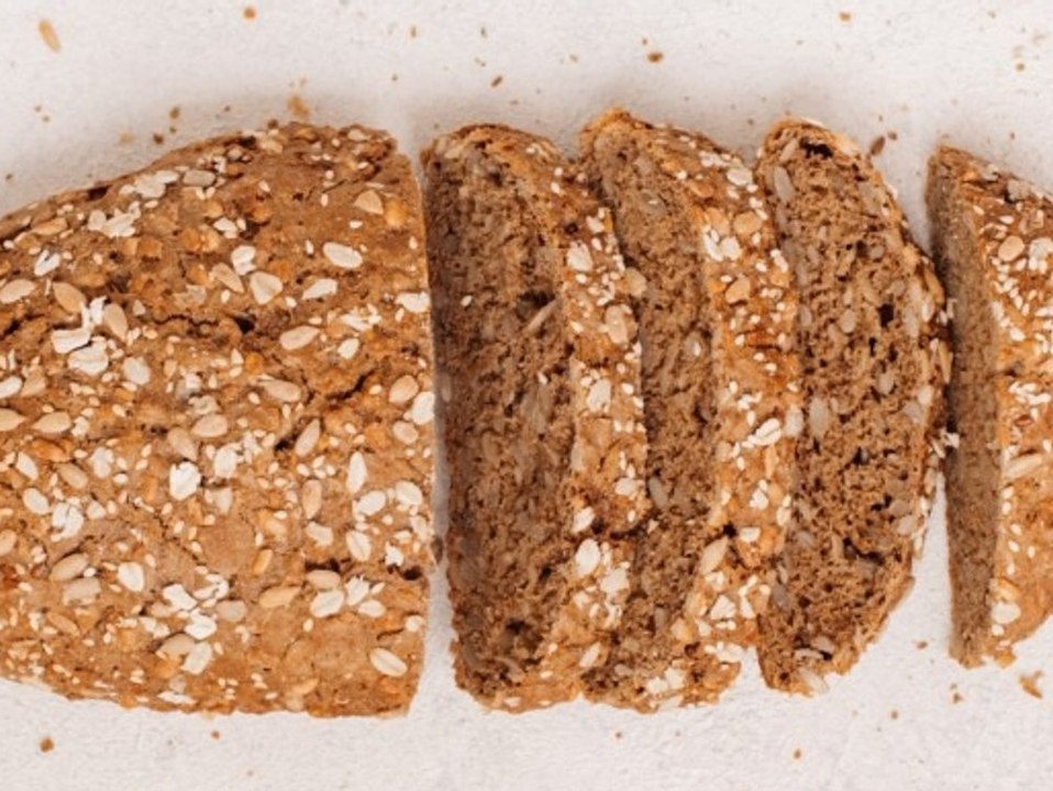 Schädlingsbefall? Hersteller ruft seine Brotbackmischung zurück!