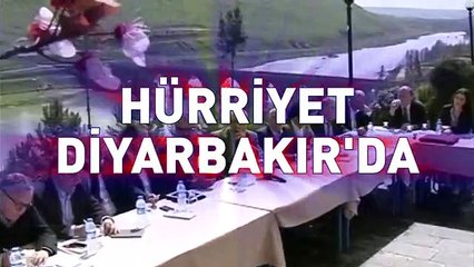 SEDAT ERGİN DİYARBAKIR'DA NEVRUZU YORUMLADI