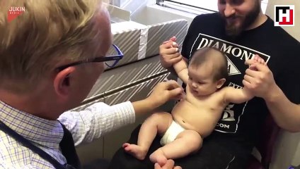 Sen ne güzel doktorsun öyle!