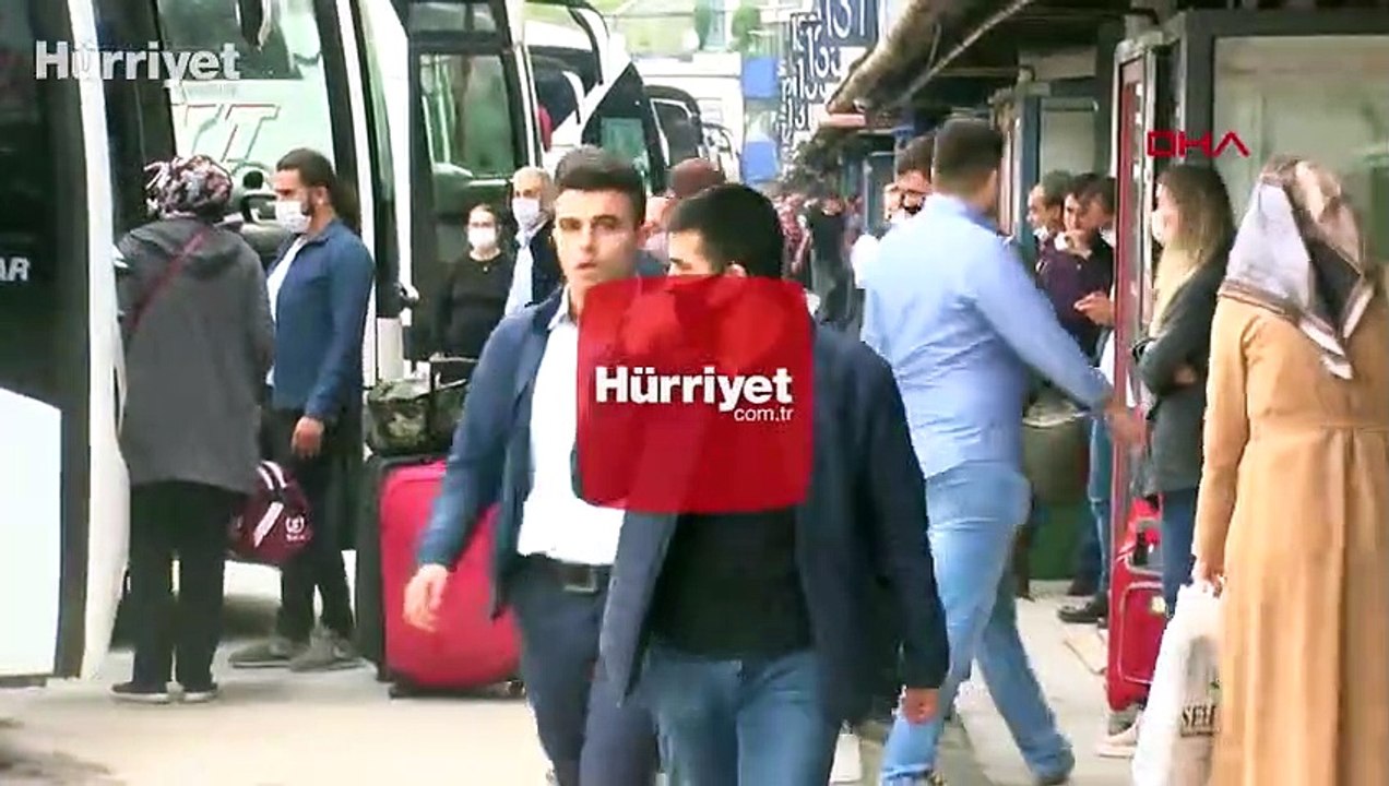 Seyahat kısıtlaması kalktı, Bayrampaşa otogarı hareketlendi