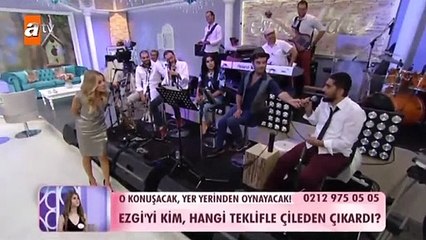 Canlı yayında bebek müjdesi