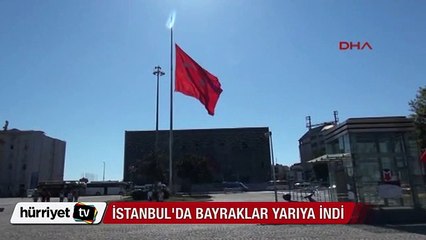 İstanbul'da bayraklar Filistin için yarıya indi