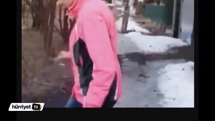 Rusya polisi bebeklerinin üstüne basan  çifti arıyor