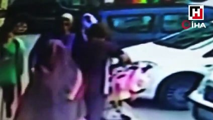 Bebek arabasını çaldı, kendi çocuğunu koydu