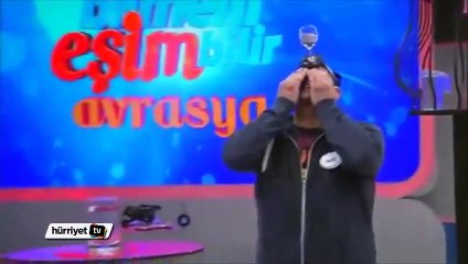 Beyler sırılsıklam olunca İlker Ayrık'ın diline fena dolandı