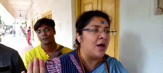 অসিত মজুমদারের বক্তব্যে পাল্টা জবাব লকেট চট্টোপাধ্যায়ের | Oneindia Bengali