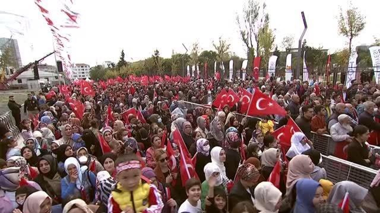 Zeytinburnu Millet Bahçesi ve Buz Adası açılış töreni - Bakan Kurum