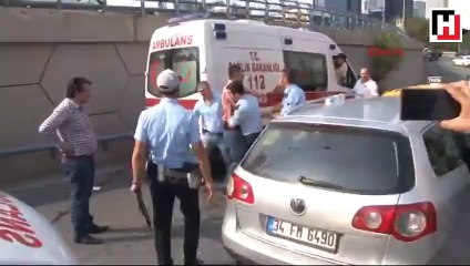 Yeni aldığı taksinin kaza yaptığını görünce sinir krizi geçirdi