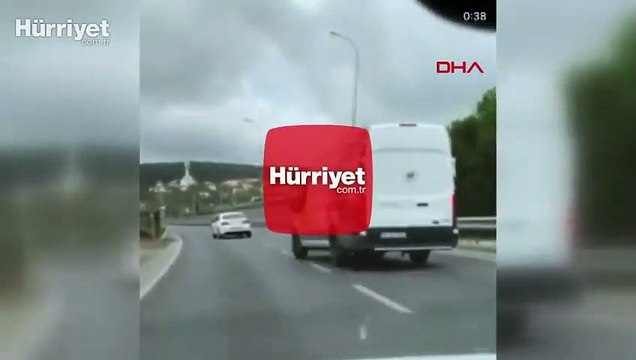 Beykoz'da düğün konvoyunda akılalmaz görüntü!