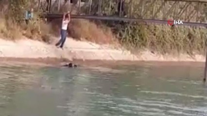 Sulama kanalına düşen kadını vatandaşlar böyle kurtardı