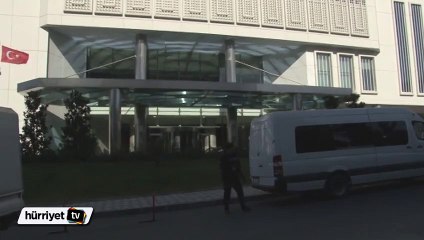 Liverpool’un konakladığı otelin önü özel tim ekipleri tarafından korunuyor