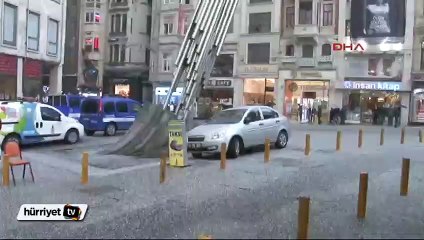 Taksim Nisan'da beyaza büründü