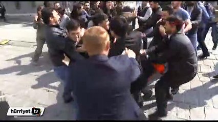 IŞİD protestosuna yaka paça gözaltı