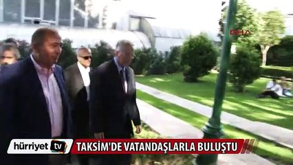 Ekmeleddin İhsanoğlu’nun Taksim'de ilk durağı Gezi Parkı oldu
