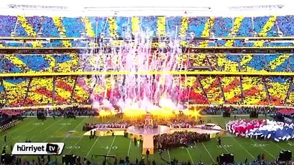 Super Bowl'da muhteşem şov