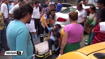 Sokak ortasında gaspçı dehşeti