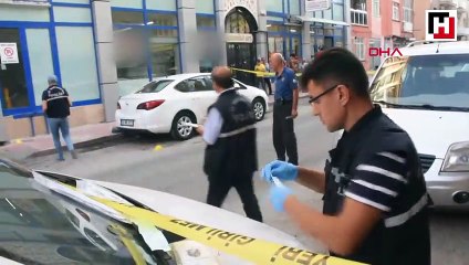 Kız kardeşi ile yanındaki erkek arkadaşını bıçakladı