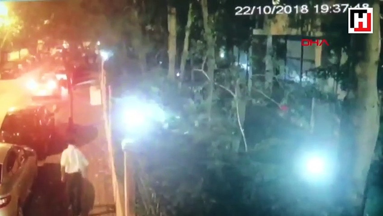 Kadıköy'deki bıçaklama dehşeti kameraya yansıdı
